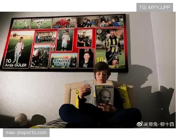 居莱尔与梅西的盘带与视野差距：少年天才离球王还有多远？